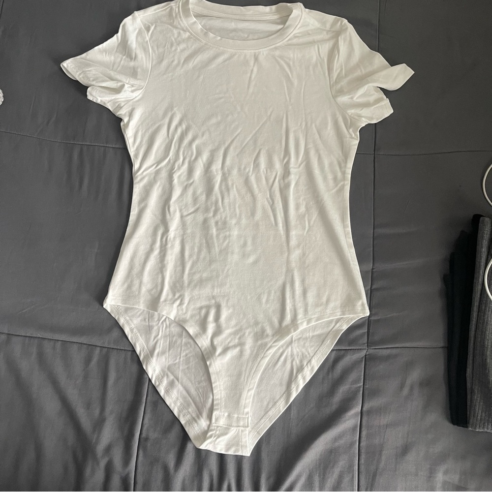 WHITE BODYSUIT